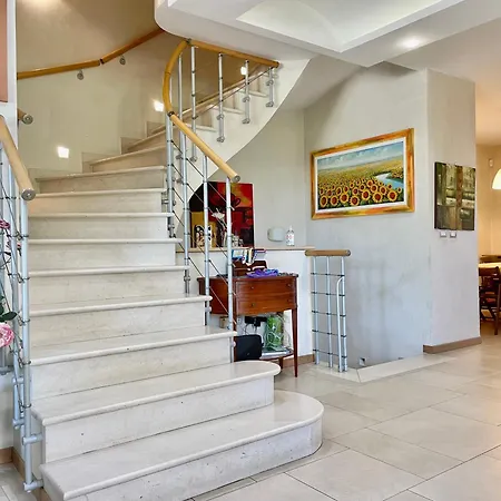 Con Piscina E Palestra A * Rimini