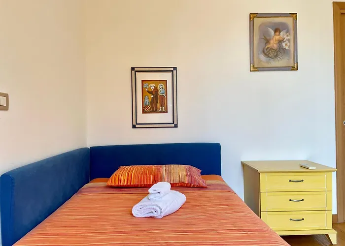 Con Piscina E Palestra A Villa *